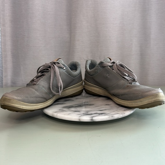 ECCO GOLD SHOES SIZE(6) - Picture 7 of 7